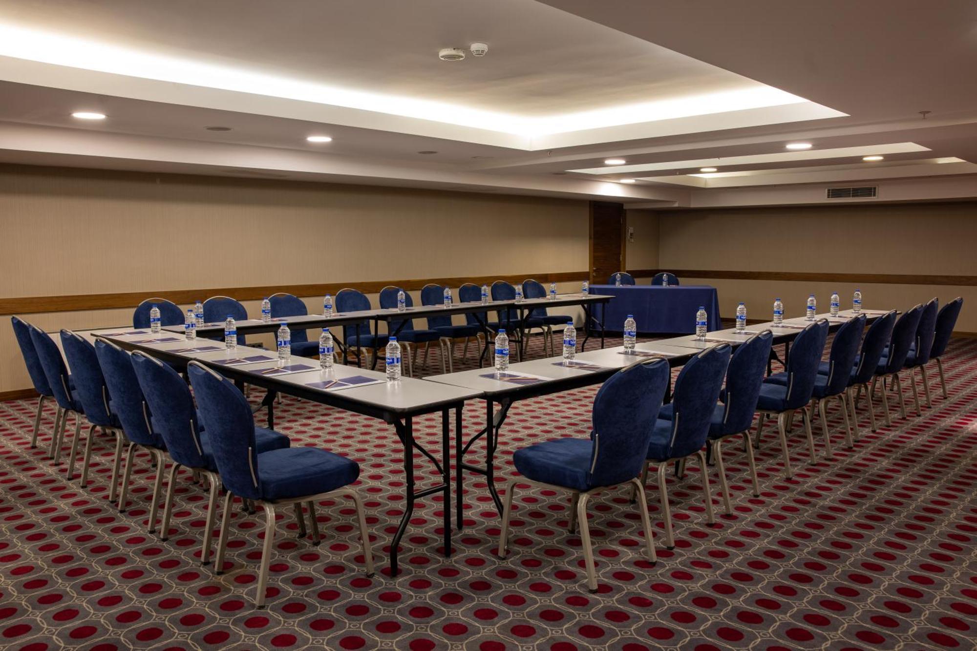 Anemon Kent Ankara Otel Buitenkant foto