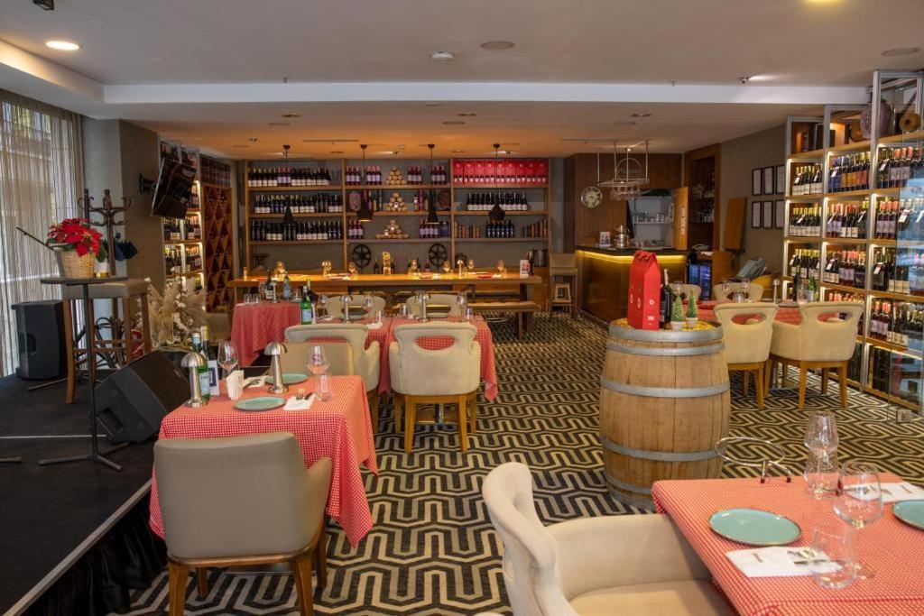 Anemon Kent Ankara Otel Buitenkant foto